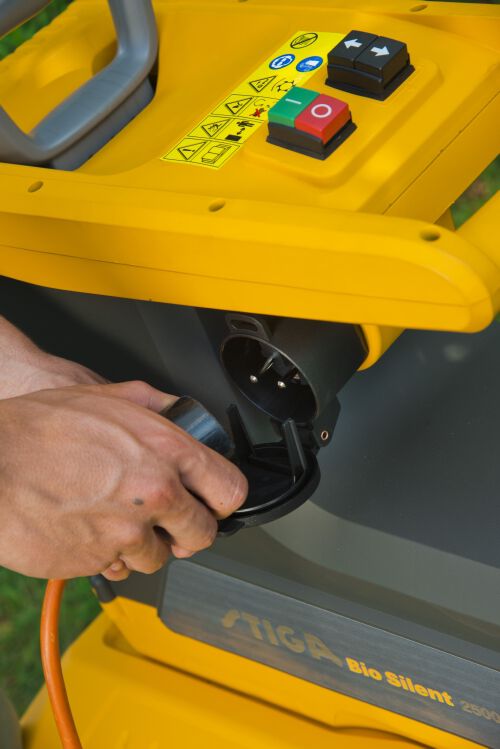 Stiga Bio Silent 2500 - Hakselaar - 2500 W