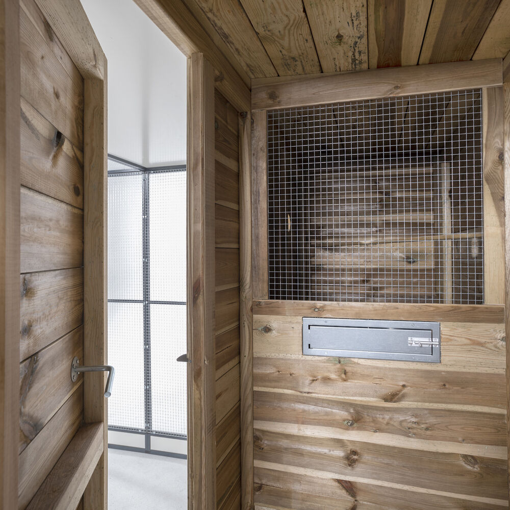 Voldux R9 - Volière - Links