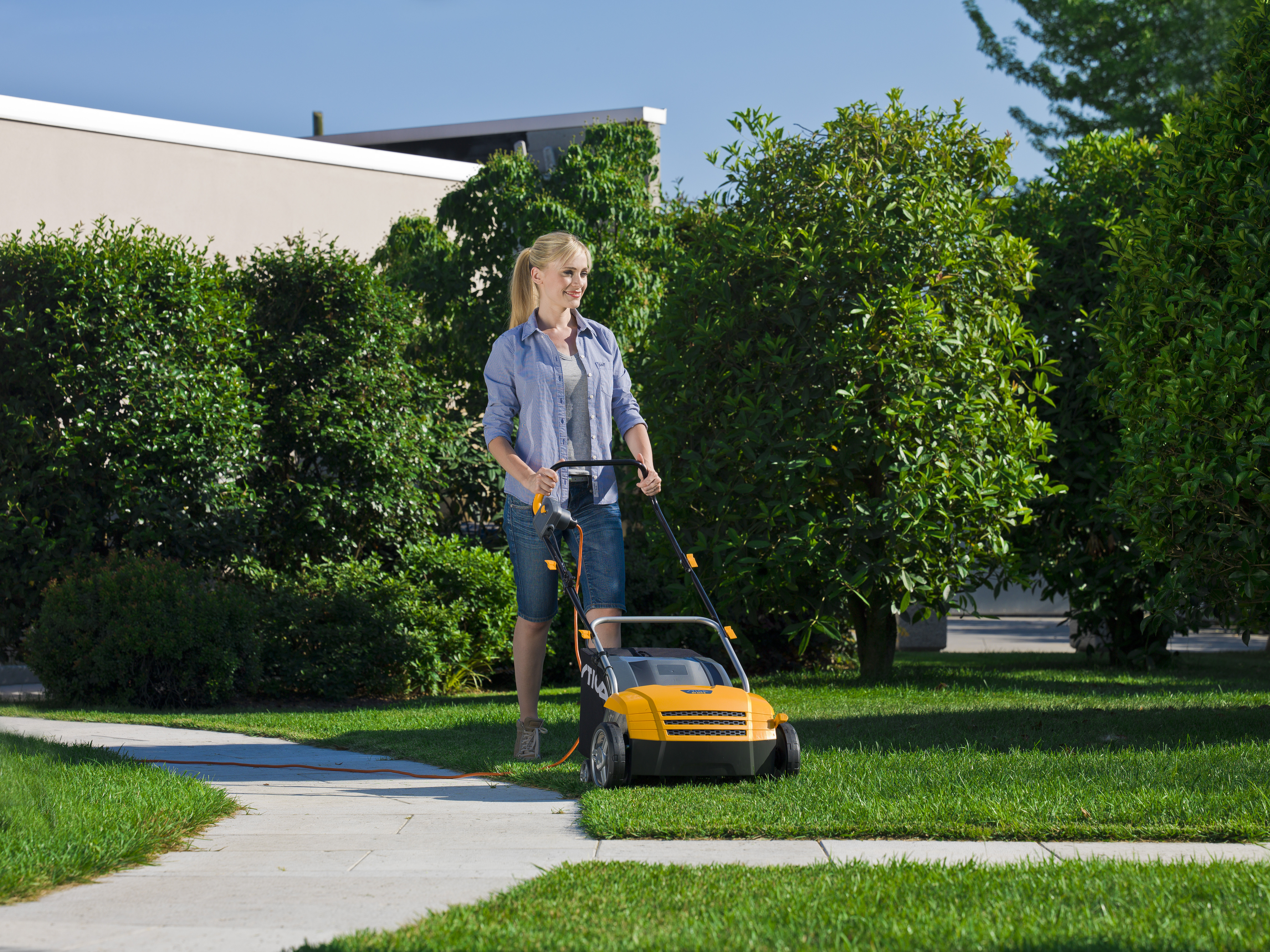 Stiga SV 213E - Verticuteermachine - 32 cm