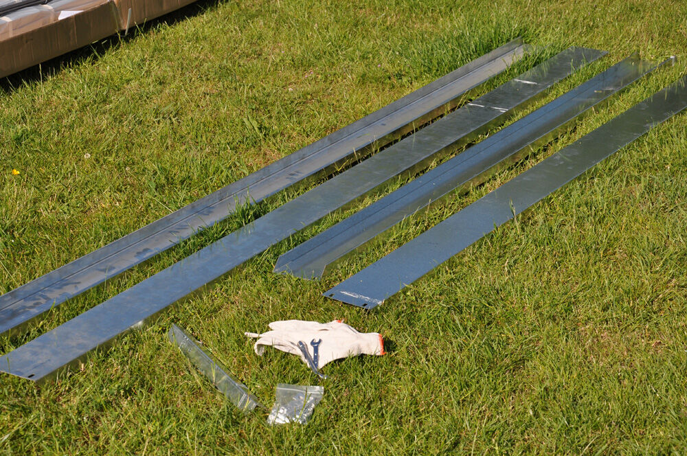 HALLS Magnum 148 - Fundering - zilver - 12x3x446 cm