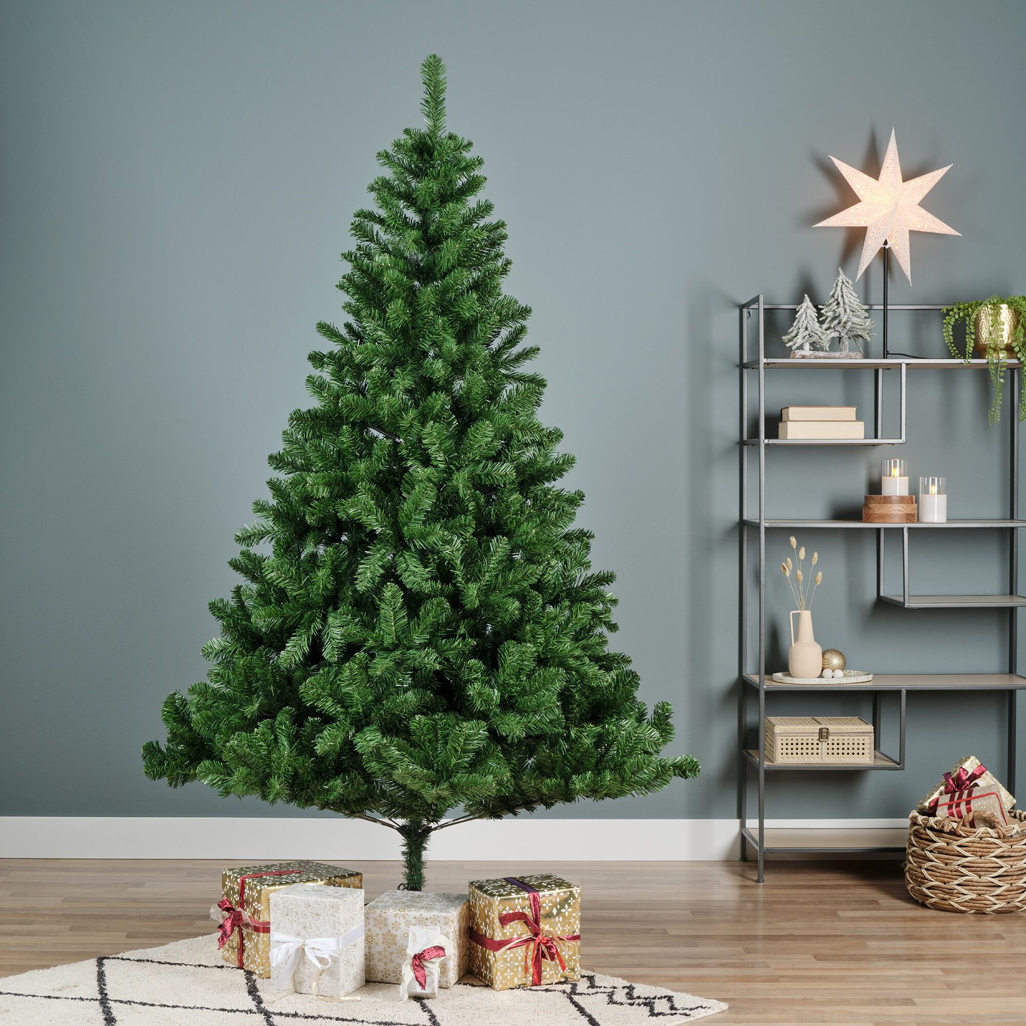 Everlands Imperial - Kunstkerstboom - Groen - 210 cm