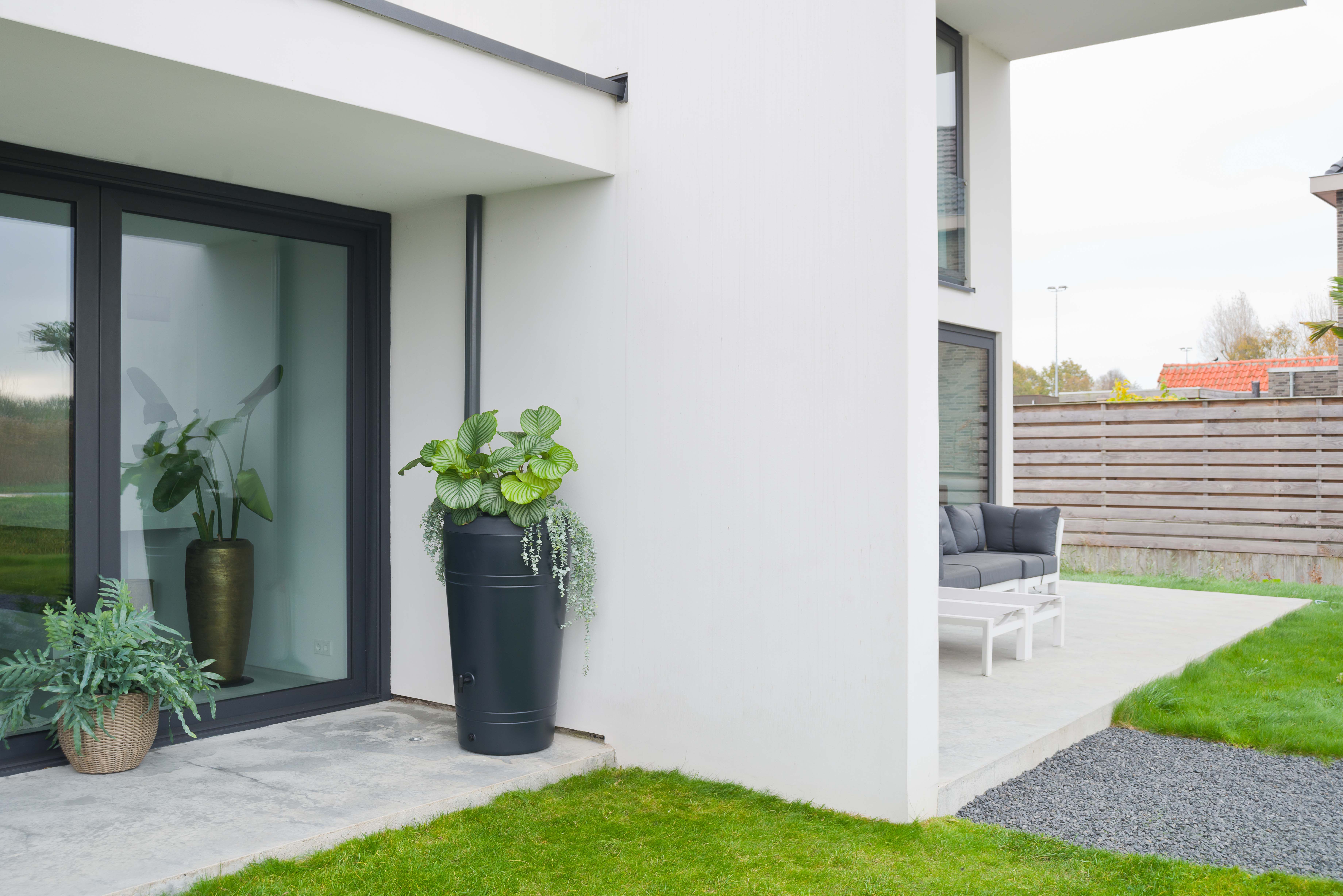 Nature Vaas - Regenton met plantenbak - Antraciet