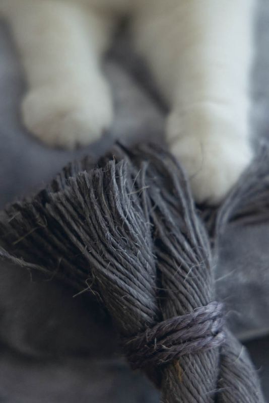 Beeztees Tura - Krabmeubel - Grijs - 100x60x49 cm