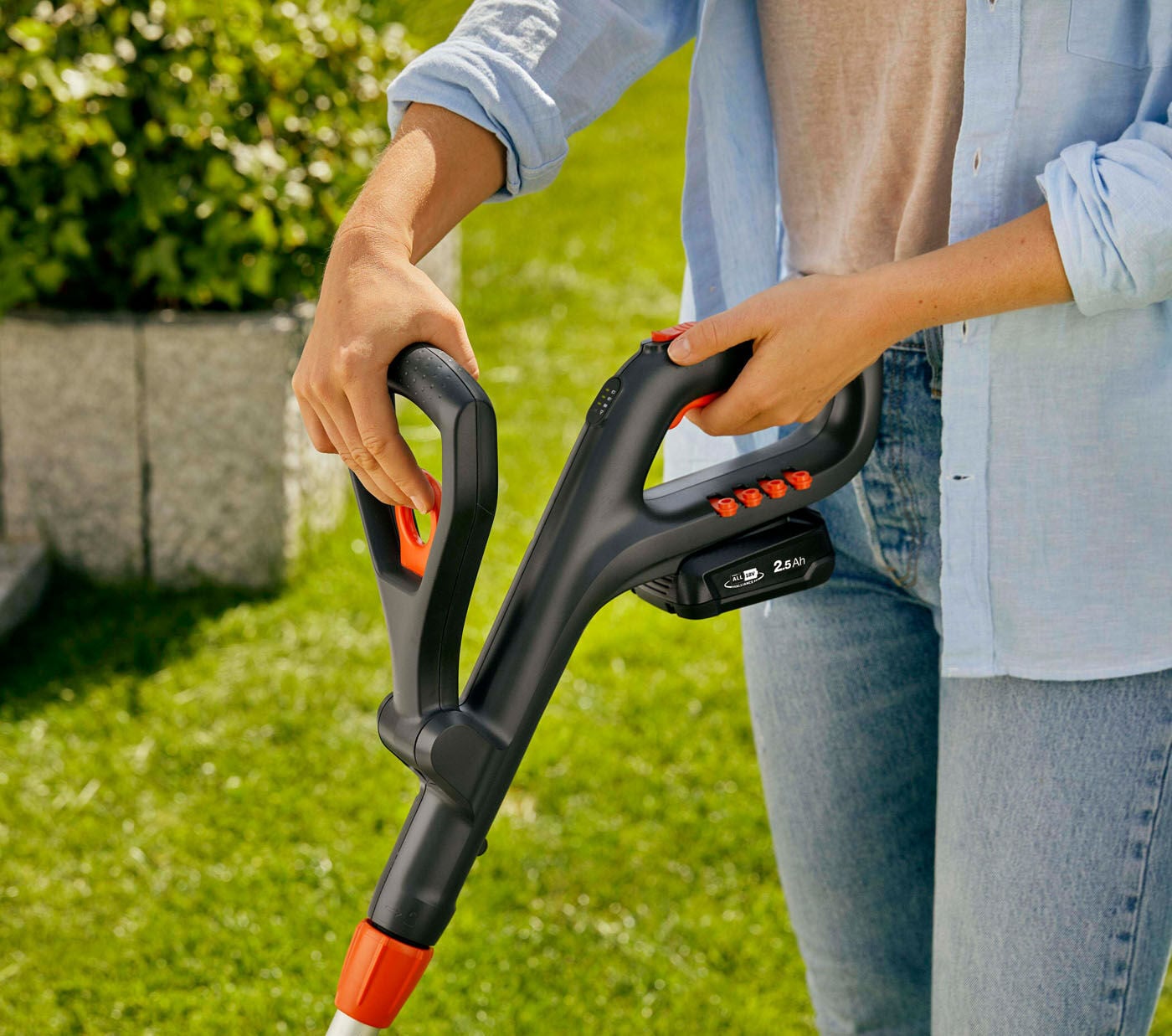 GARDENA ComfortCut 23/18V P4A set (incl. accu en lader) - Accu-trimmer - 23cm