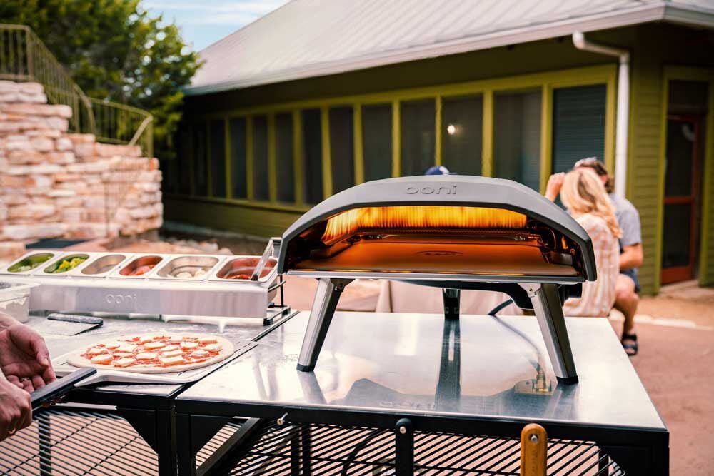 Ooni Koda 16 Gasgestookt - Pizzaoven - Zwart - 40 cm