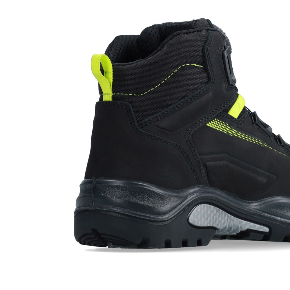 Bata Traxx 247 - Werkschoenen - Zwart - 36