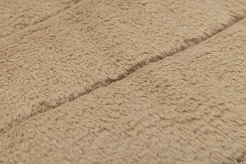 Designed by Lotte Victoria - Hondenjas - beige - XS