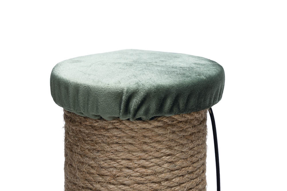 Designed by Lotte Yenna - Krabpaal - Groen - 50x35x35 cm