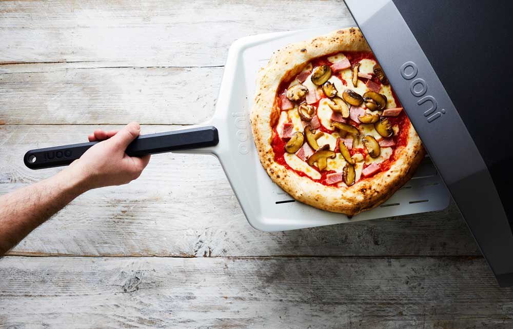 Ooni Koda 16 Gasgestookt - Pizzaoven - Zwart - 40 cm