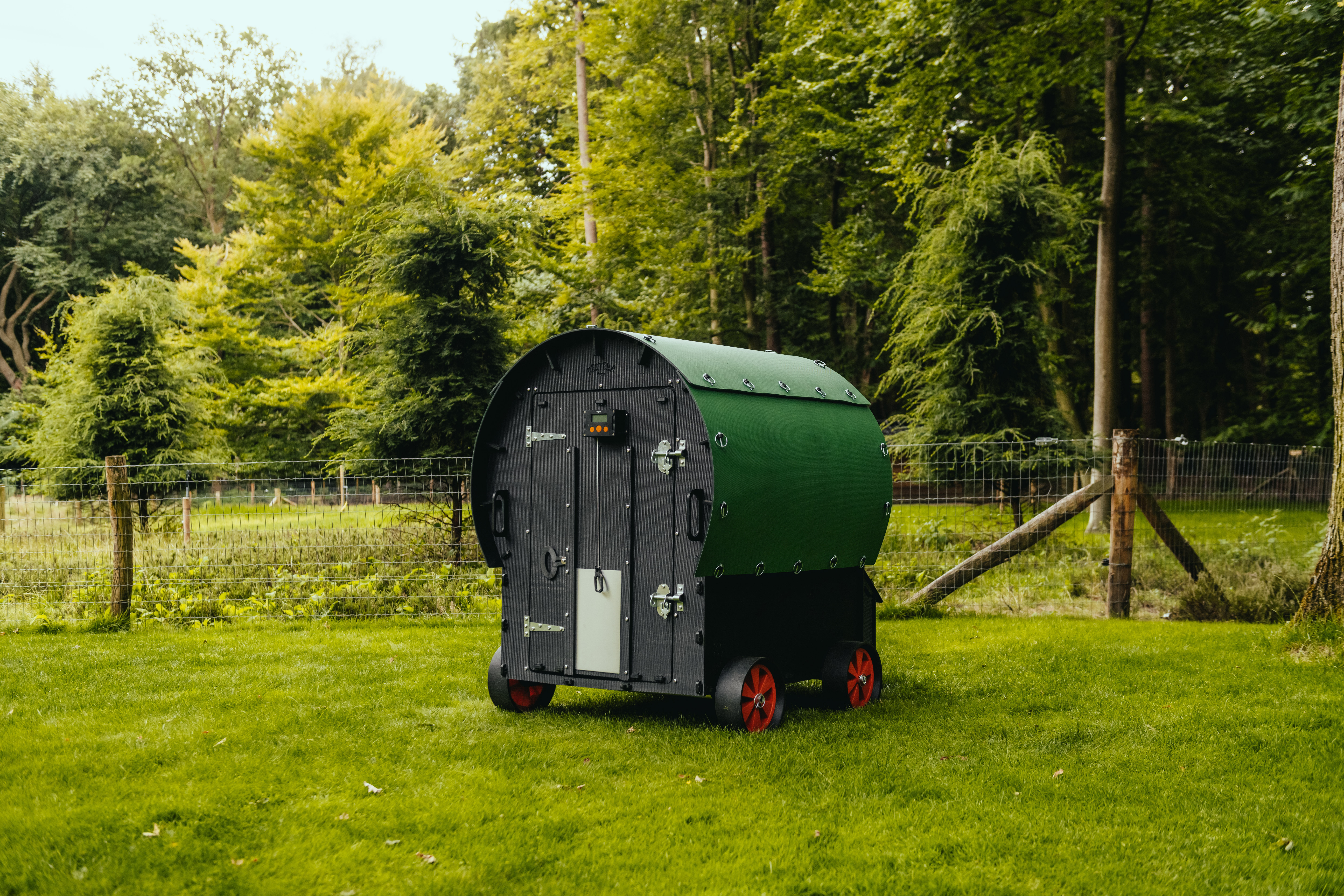 Nestera Wagon - Kippenhok - tot 10 kippen - Zwart/Groen