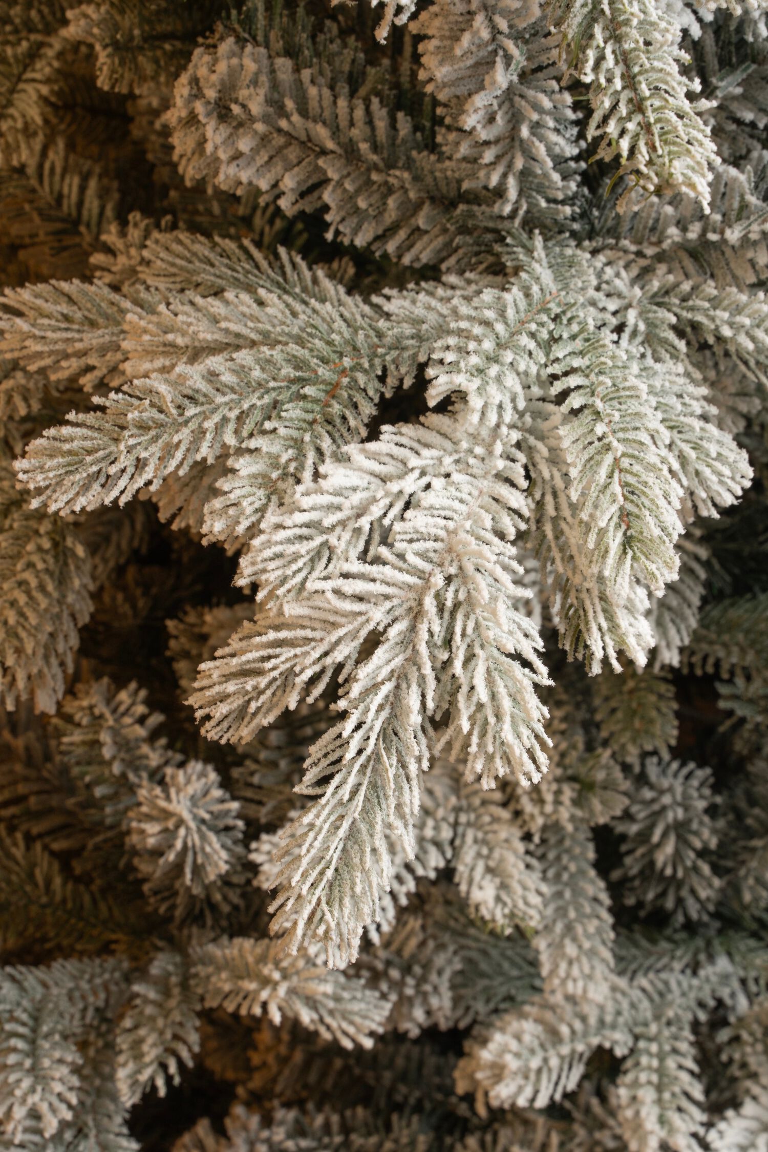 Black Box Grimshaw - Kunstkerstboom - Frosted - 215 cm