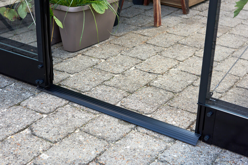 HALLS Qube 816 - Fundering - zwart - 3x12x5.08 cm