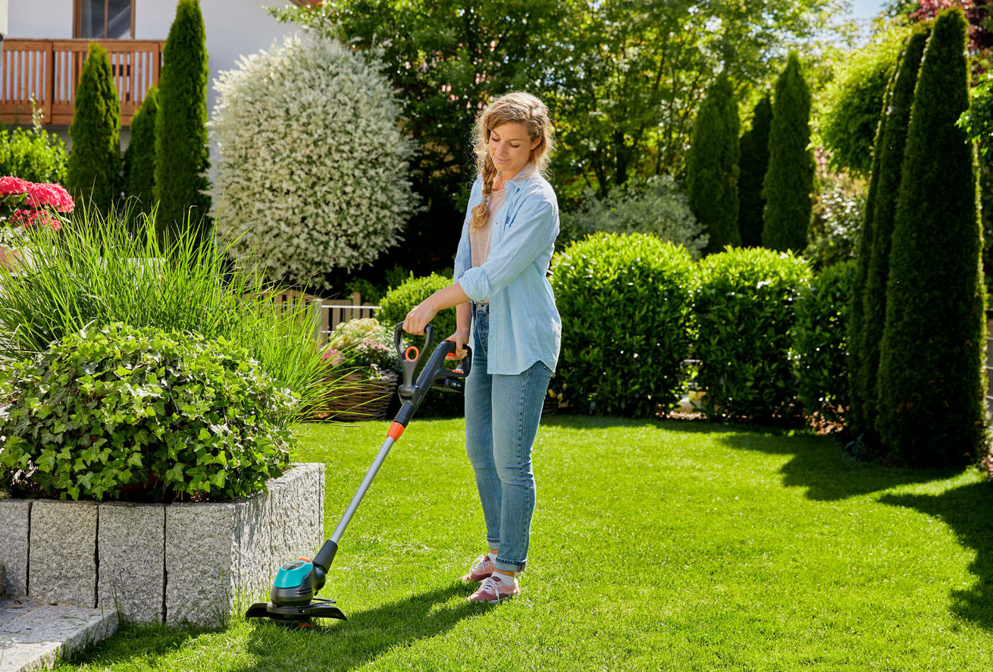 GARDENA EasyCut 23/18V P4A set (incl. accu en later) - Accu-trimmer - 23cm