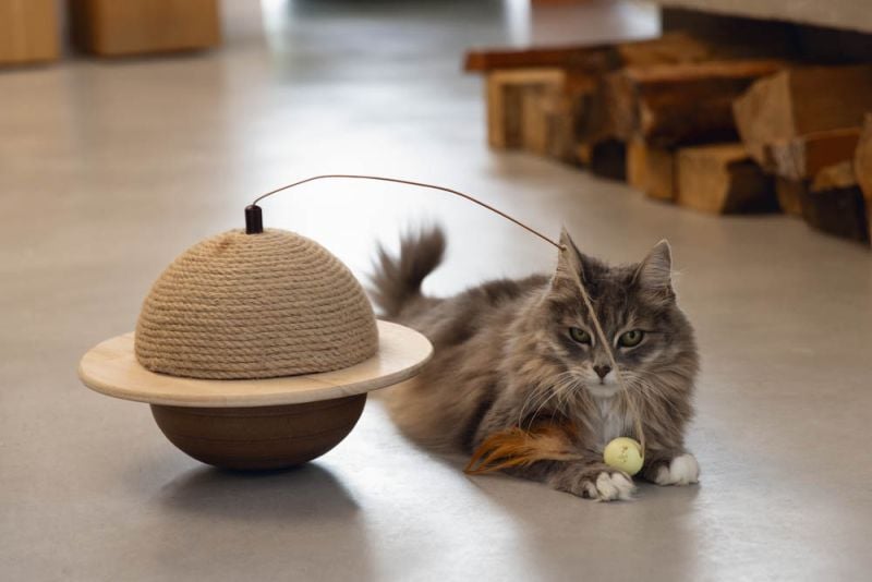 Designed by Lotte Wiggly - Krabbol - Naturel - 29.5x29.5x20 cm