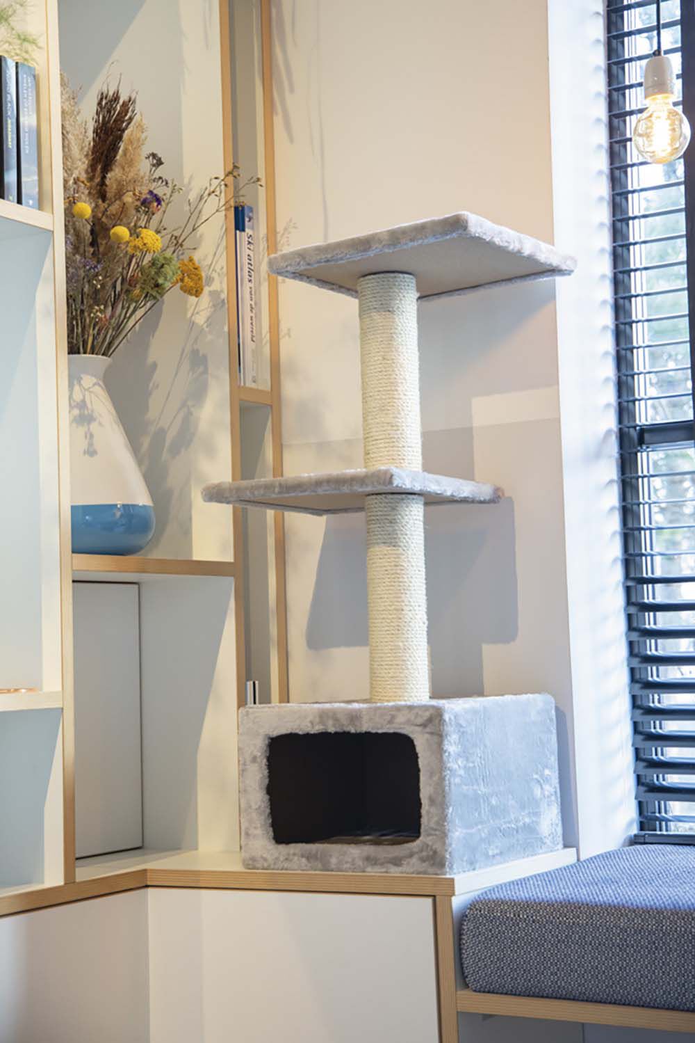 Beeztees Dora - Grijs - 38x38x91 cm