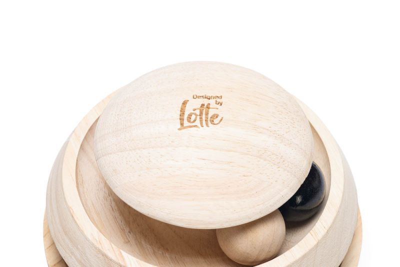 Designed by Lotte Neya - Kattenspeeltje - Bruin