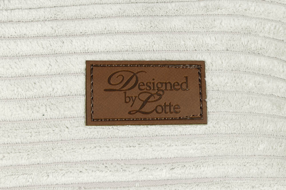 Designed by Lotte Ribbed - Hondenkussen - lichtgrijs - 15x55x70 cm - S