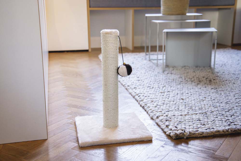 Beeztees Gina Mini - Krabpaal - Beige - 45x30x30 cm