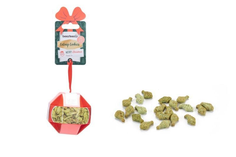 Beeztees Kerstbal Cookies met Catnip - Kattensnack - 30 Gram - Zalm