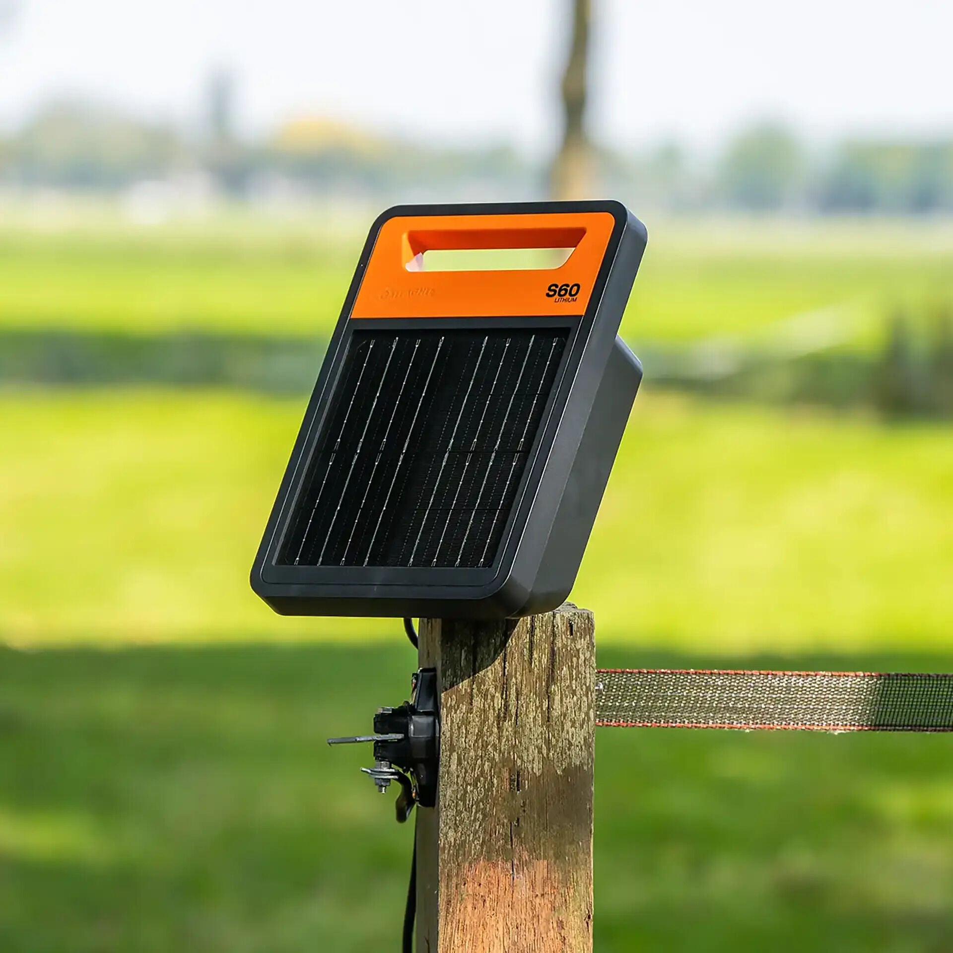 Gallagher - S60Li Solar Schrikdraadapparaat - 30 cm - 22 cm