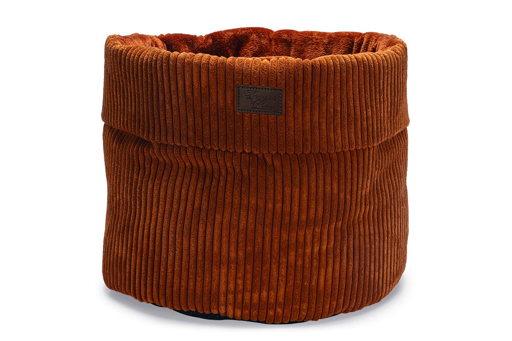 Designed by Lotte Ribbed - Kattenmand - Terracotta - 31x50x46 cm Designed by Lotte Ribbed - Kattenmand - Terracotta - 31x50x46 cm
