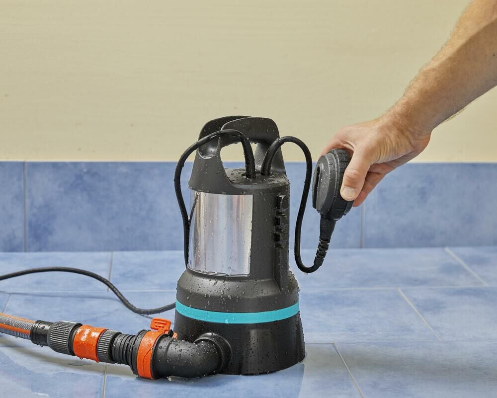 Gardena 11000 - Dompelpomp - 11000 L/H