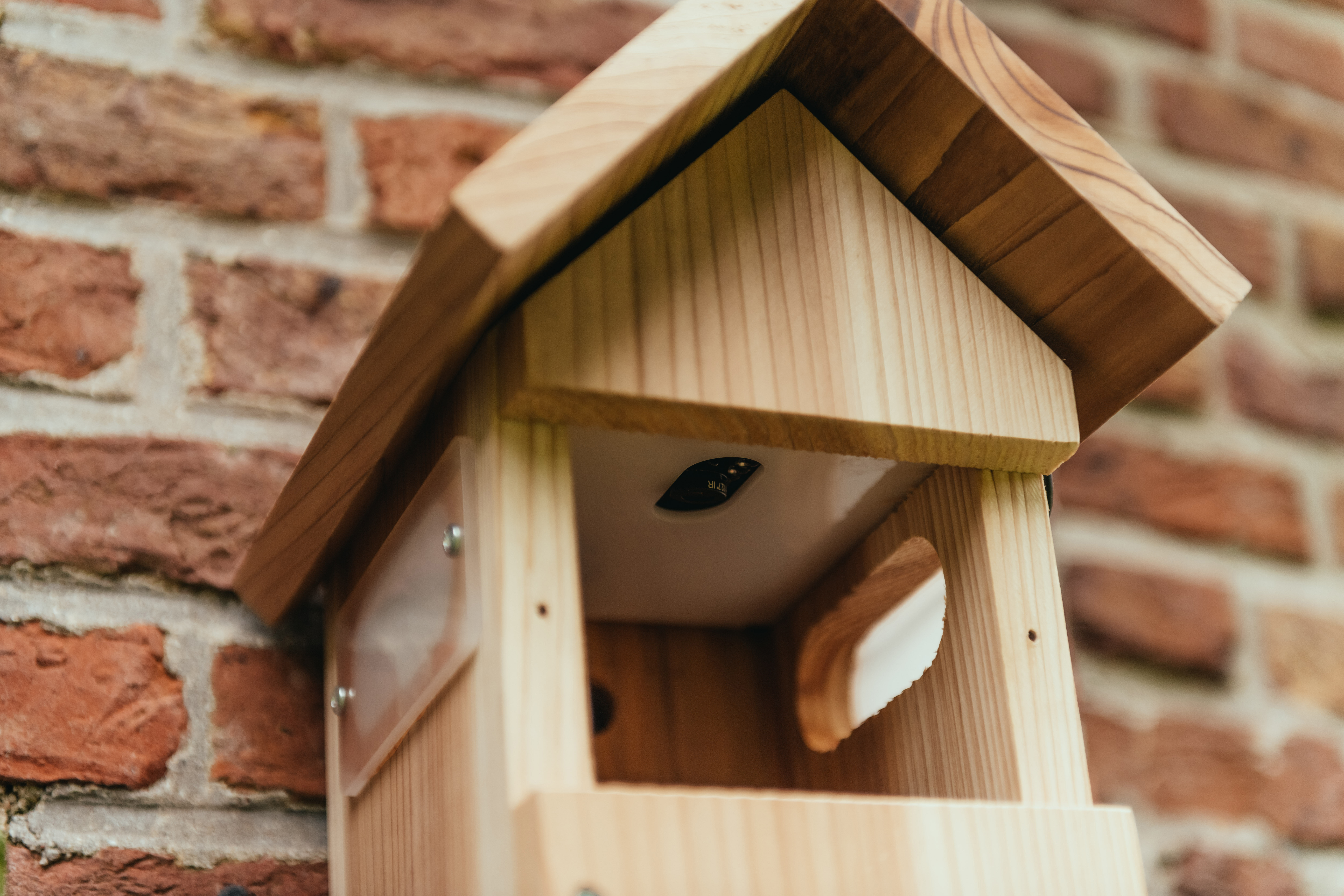 Nestera - Nestkast - met Wifi-Camera - Bruin