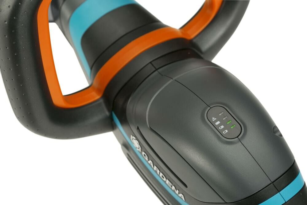 Gardena ComfortCut 50/18V P4A (incl. accu en lader) - Accu-heggenschaar - 50 cm