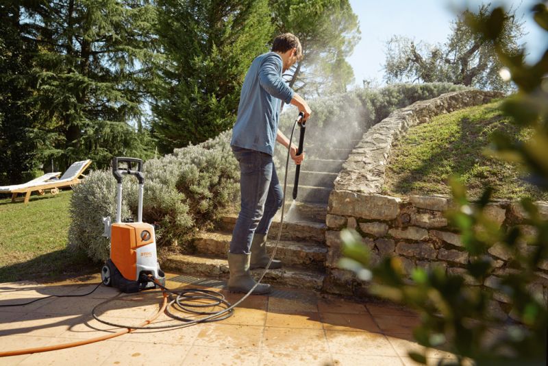 STIHL RE110 - Hogedrukreiniger - 440 l/u - 110 bar