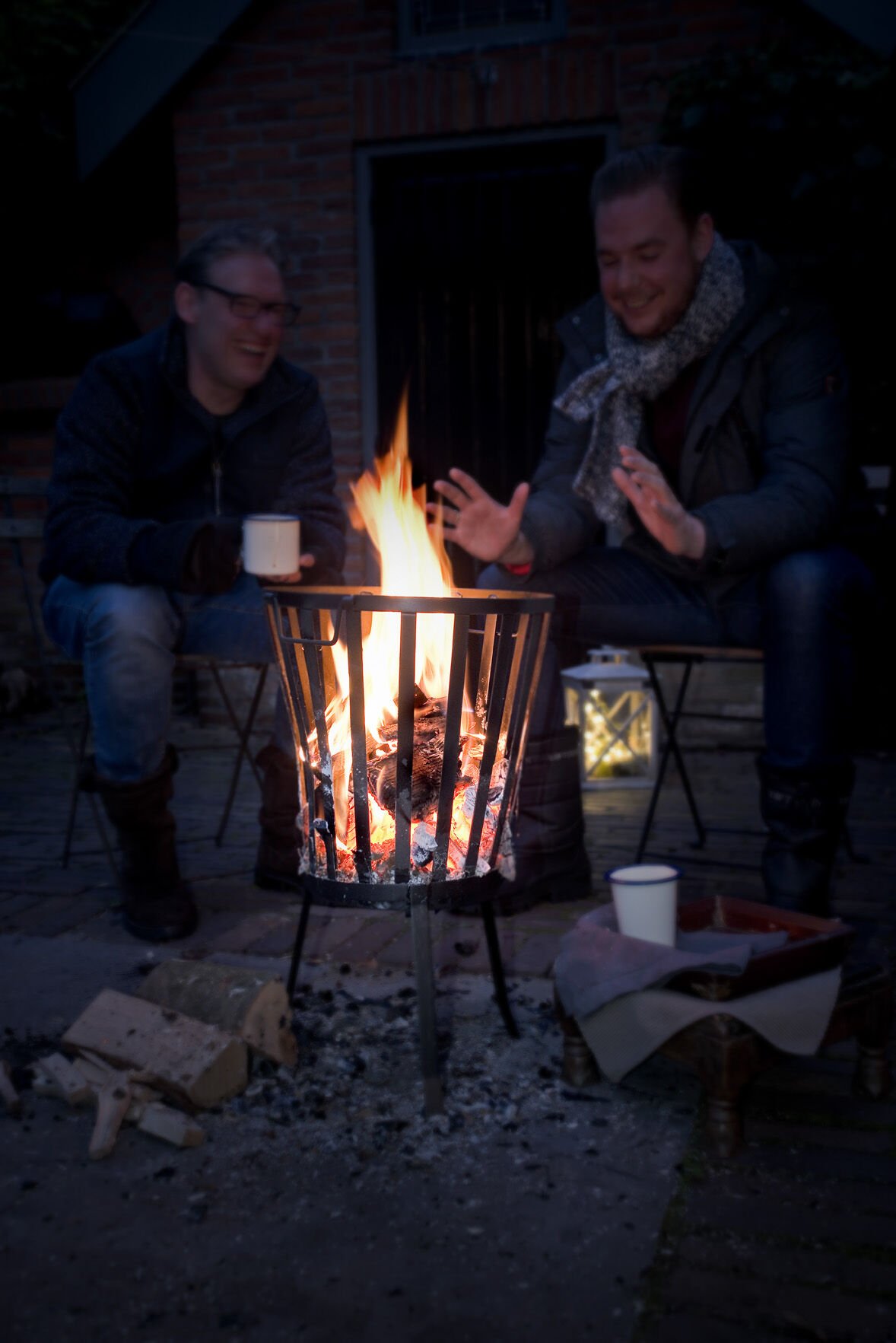 Esschert Design - Vuurkorf - Rond - Zwart - Staal - 34 cm