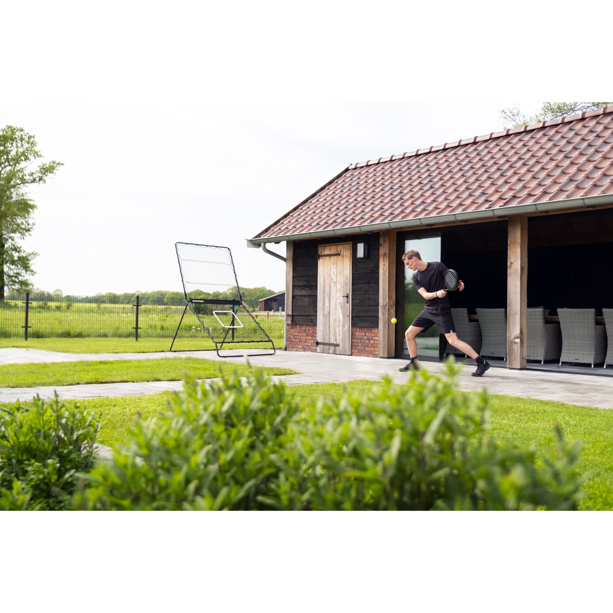 Exit Smash - Padel Rebounder - Zwart - 202x164x124 cm