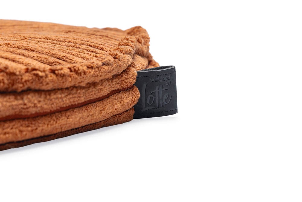 Designed by Lotte Ribbed - Krabpaal - Terracotta - 41x41x70 cm