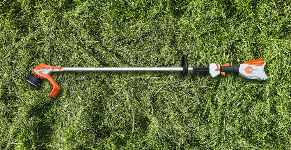 STIHL FSA 60 R Set - Bosmaaier (incl. accu en lader) -