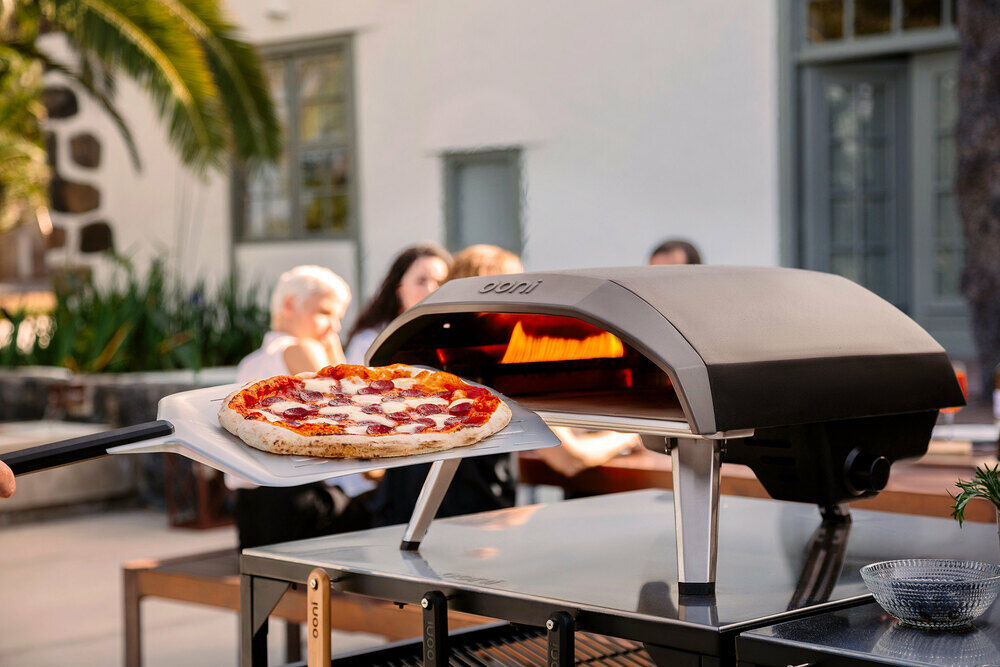 Ooni Koda 16 Gasgestookt - Pizzaoven - Zwart - 40 cm