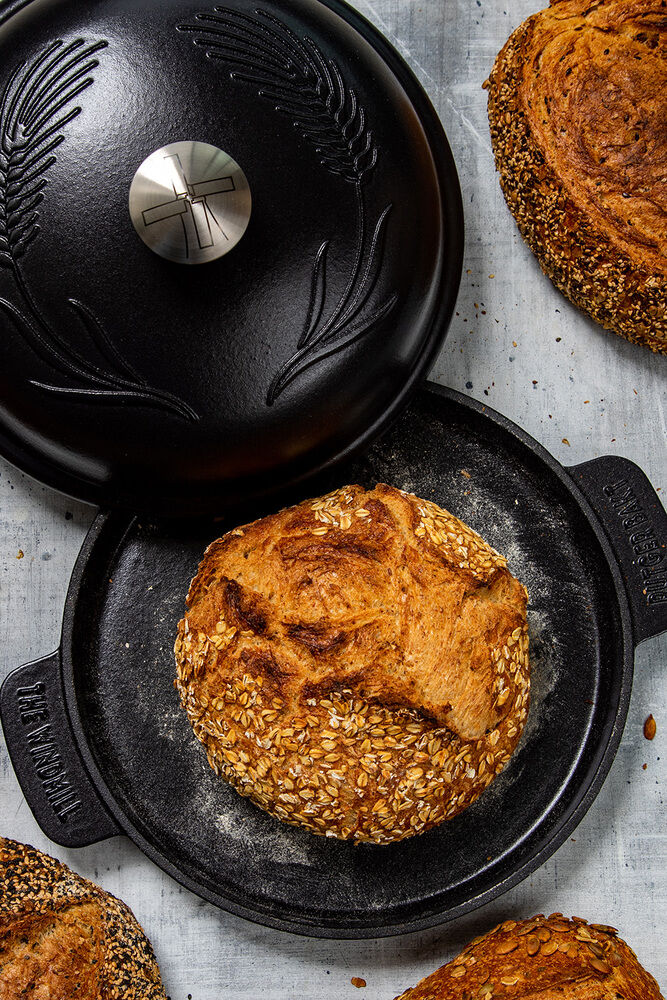 The Windmill Cast Iron Broodbakbol - Broodpan - Gietijzer/Emaille