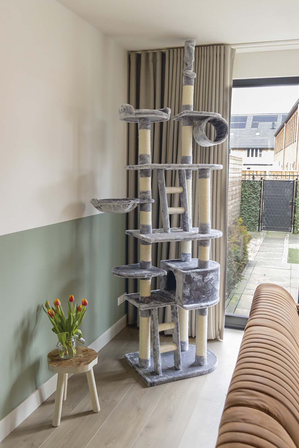 Beeztees Magnefiq - Krabmeubel - Grijs - 260x70x50 cm