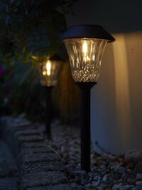 Luxform Tuinsteker St. Tropez - Solar tuinverlichting - Black/Warm White - Warm wit - 33x12.5x42 cm