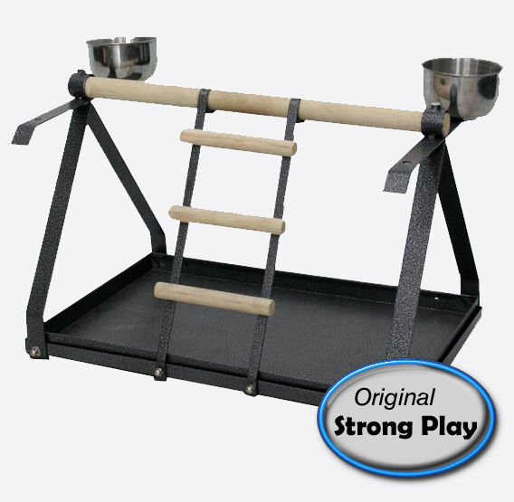 STRONG Speelplaats Livia - Papegaaienkooi STRONG Speelplaats Livia - Papegaaienkooi