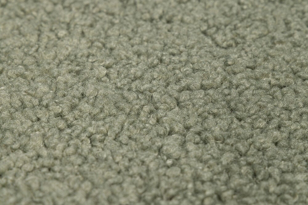 Designed by Lotte Yndis - Hondenkussen - Bouclé - Ovaal - Groen - 15x85x115 cm - XL