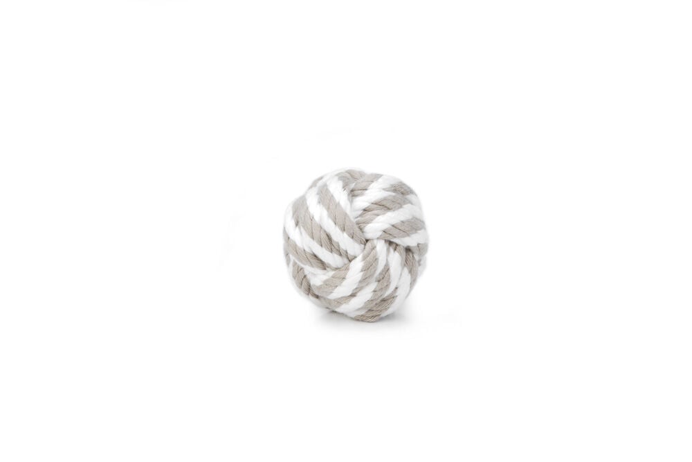 Beeztees Touwbal - Hondenspeelgoed - Grijs Beige - 21.5x10.5x2 cm Beeztees Touwbal - Hondenspeelgoed - Grijs Beige - 21.5x10.5x2 cm