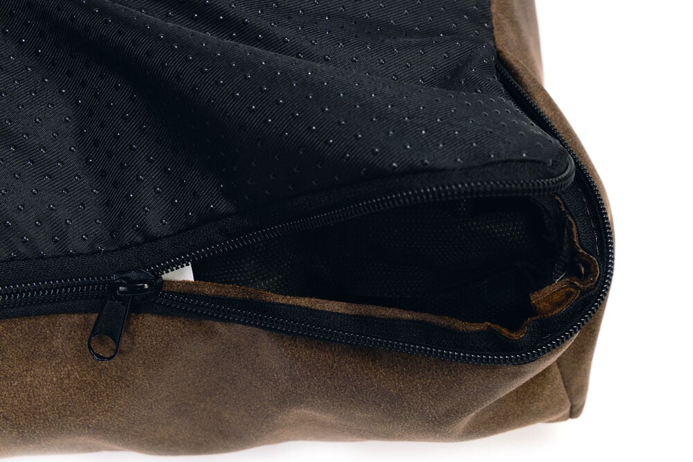 Beeztees Uma - Orthopedisch hondenkussen - bruin - 23x80x120 cm - L