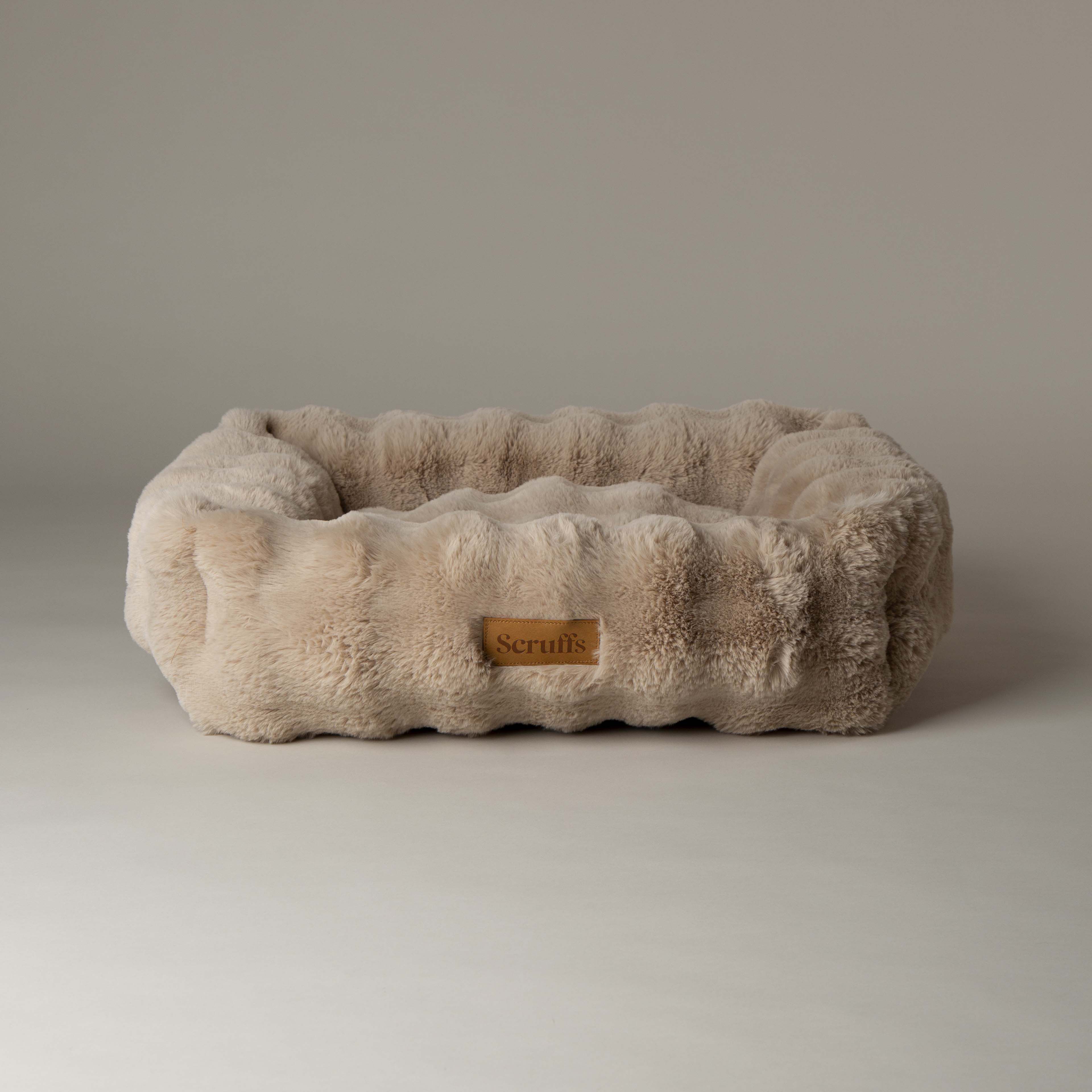 Scruffs Alpine - Hondenmand - Wit - 18x60x60 cm - L