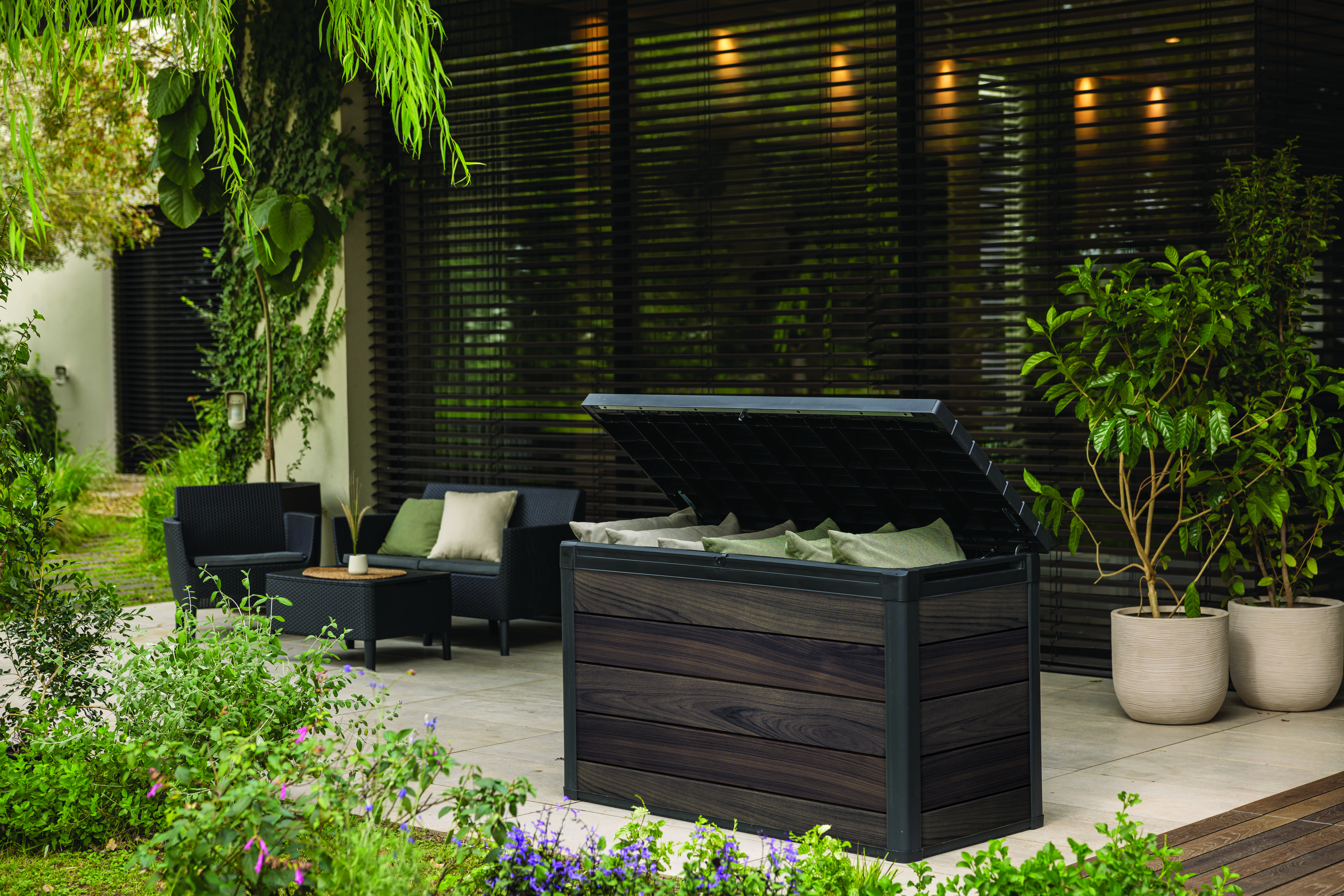 Keter Rosewood - Opbergbox - 90x72.5x151.7 cm