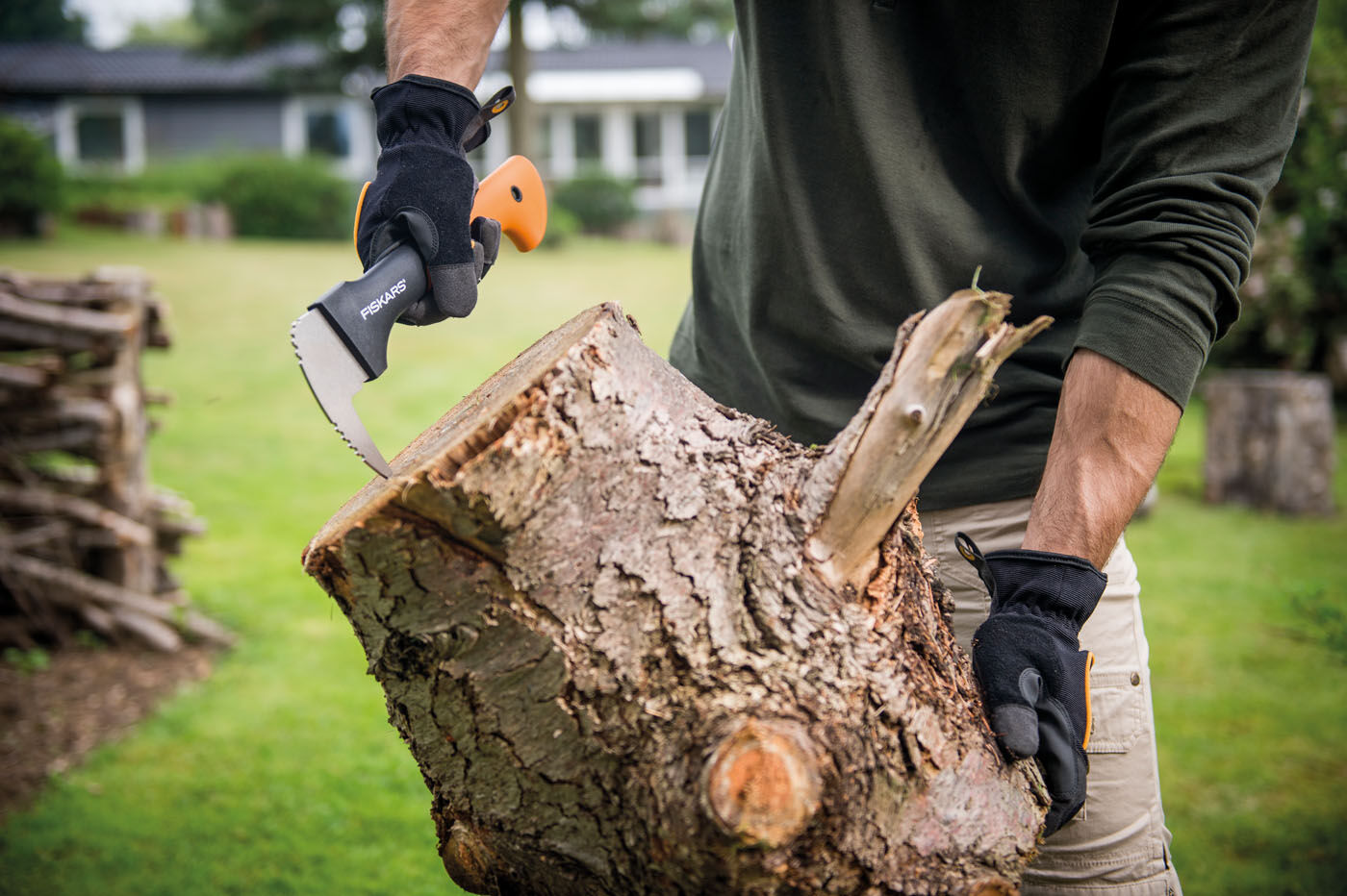 Fiskars XA2 - Handsappie