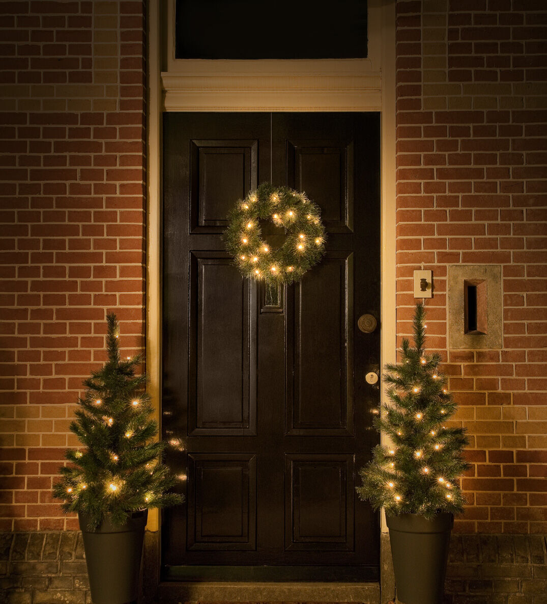 Black Box Trees 2 kunstkerstbomen & Krans LED - Kunstkerstboomset - Groen - 85 - 90 cm