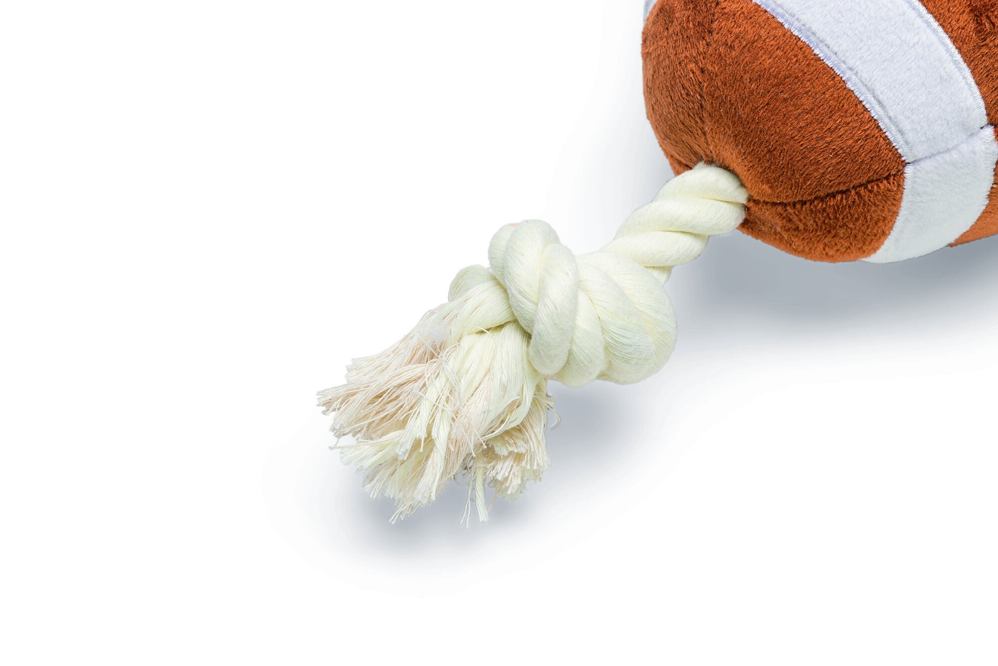 Beeztees Rugbybal Pluche - Knuffels - Flostouw -Hondenspeelgoed