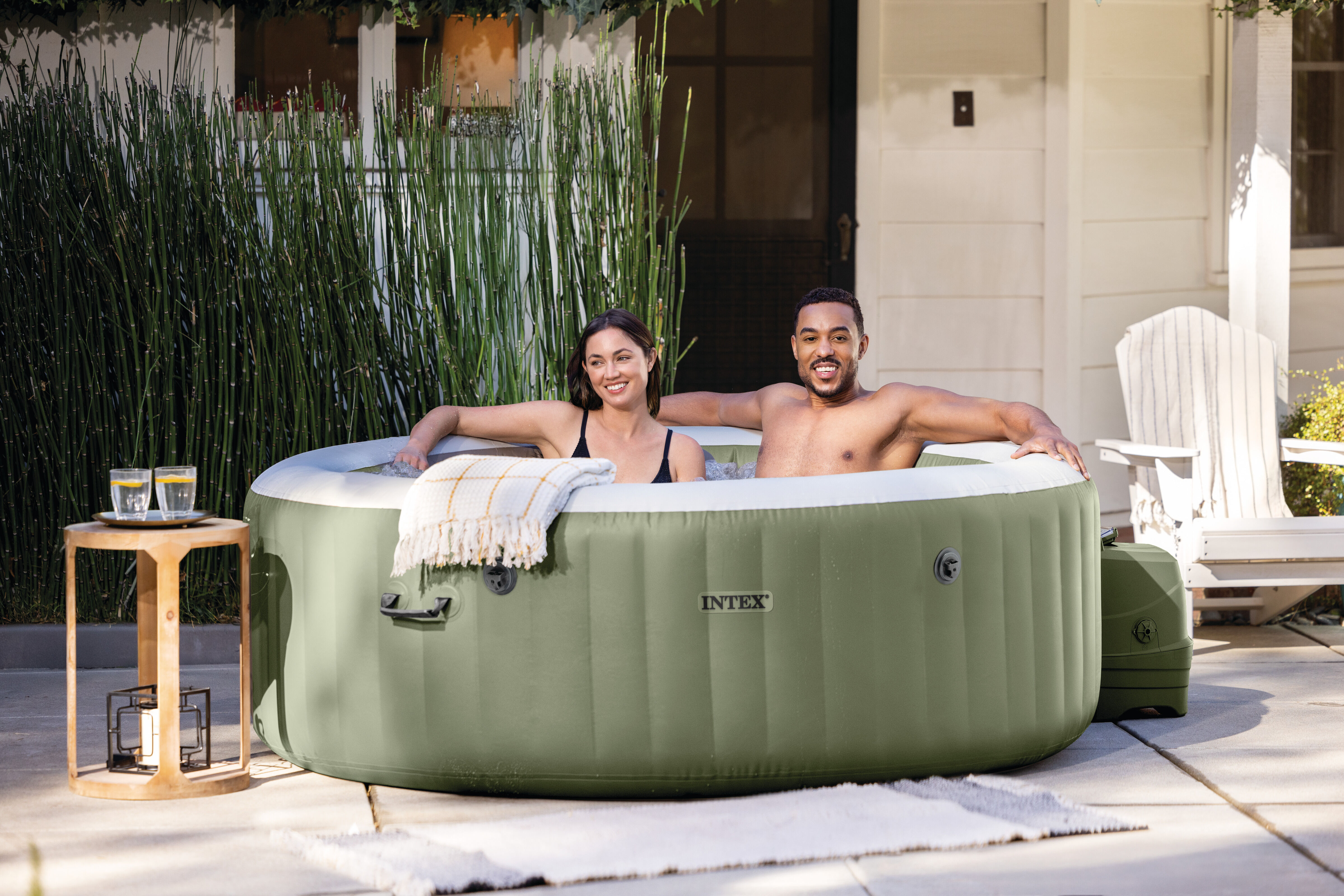 Intex PureSpa Bubble Massage - Spa - Groen - 71x196x196 cm - 196 cm