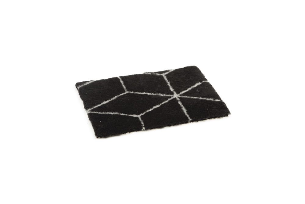 Designed by Lotte Qub eco- vetbed - zwart/grijs - 3x44x62 cm - S Designed by Lotte Qub eco- vetbed - zwart/grijs - 3x44x62 cm - S