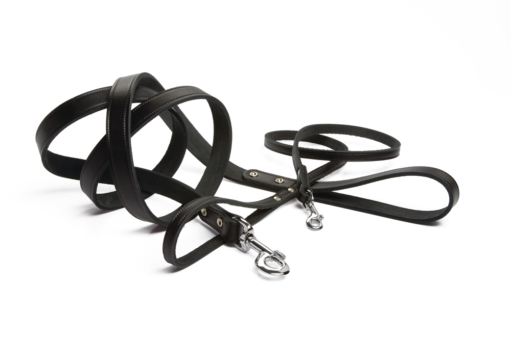 Beeztees Geniet - Hondenriem - zwart - 1.6 cm - 130 cm Beeztees Geniet - Hondenriem - zwart - 1.6 cm - 130 cm