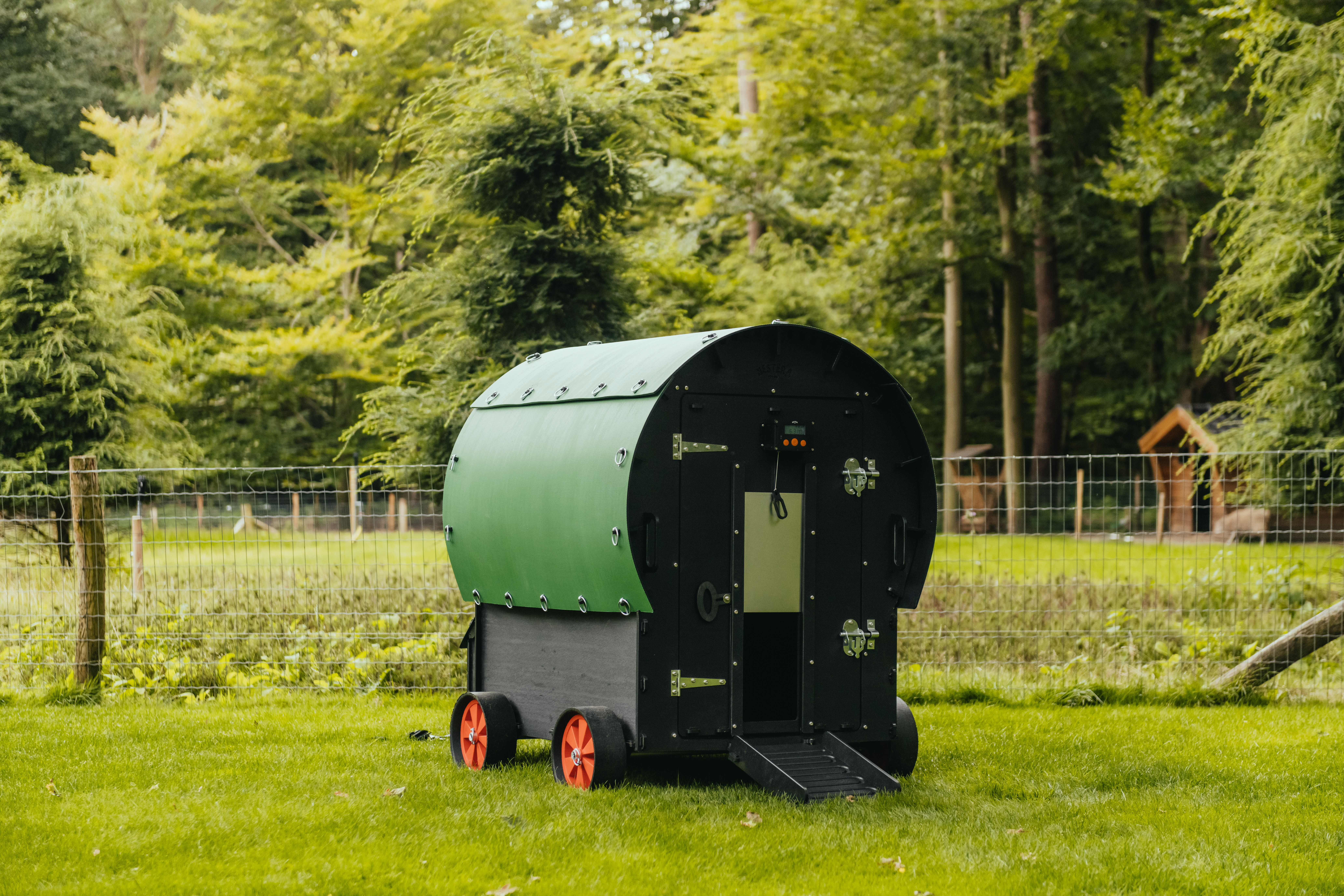 Nestera Wagon - Kippenhok - tot 10 kippen - Zwart/Groen - XL